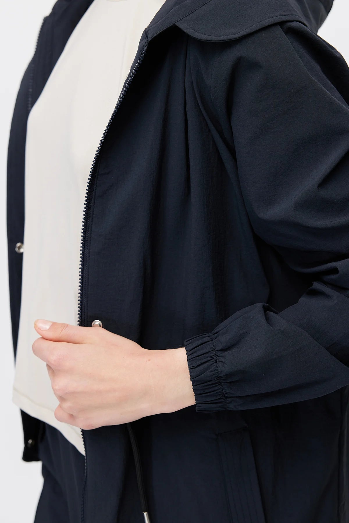 Women's Hooded Windbreaker Jacket with Adjustable Waist
