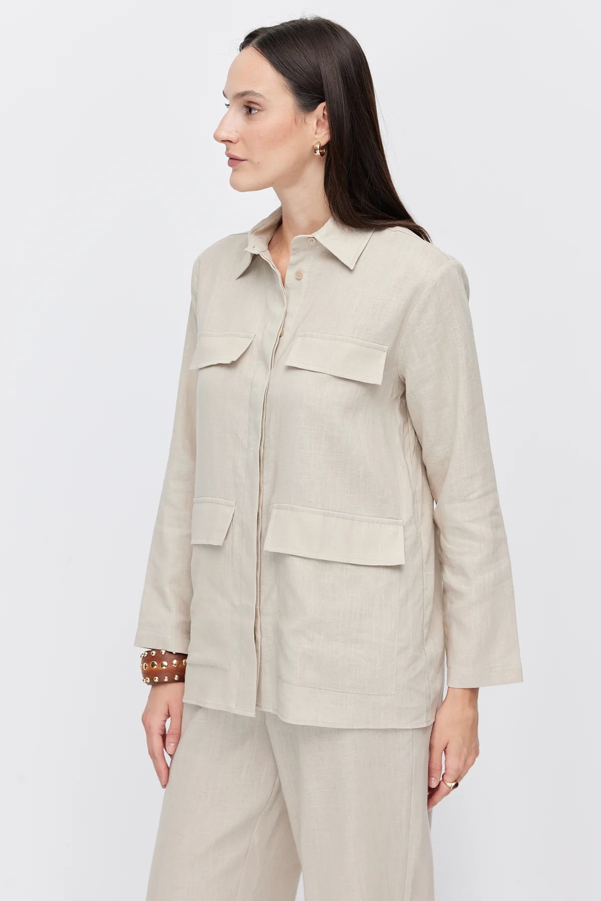 Women's Four-Pocket Linen Blend Shirt