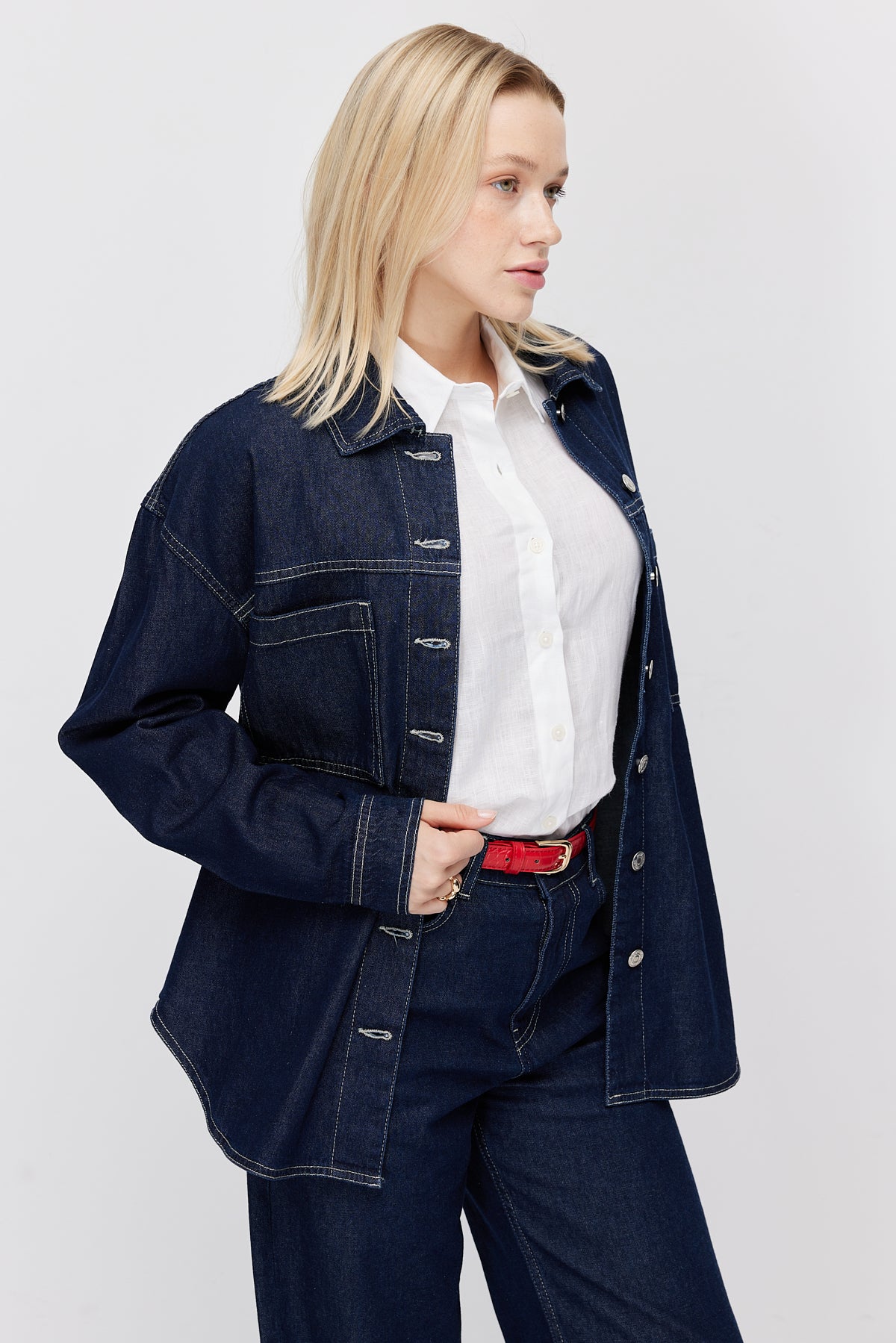 Women's Classic Collar Oversize Denim Jacket with Contrast Stitching