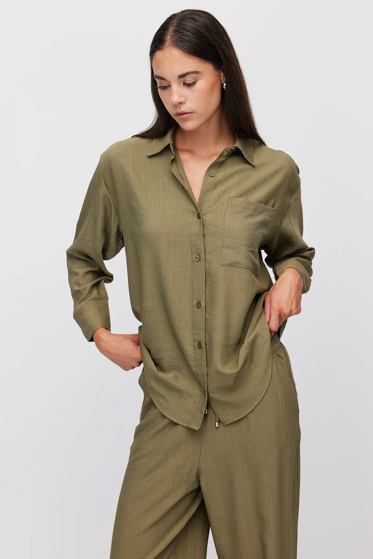 Women's Oversize Pocket Shirt