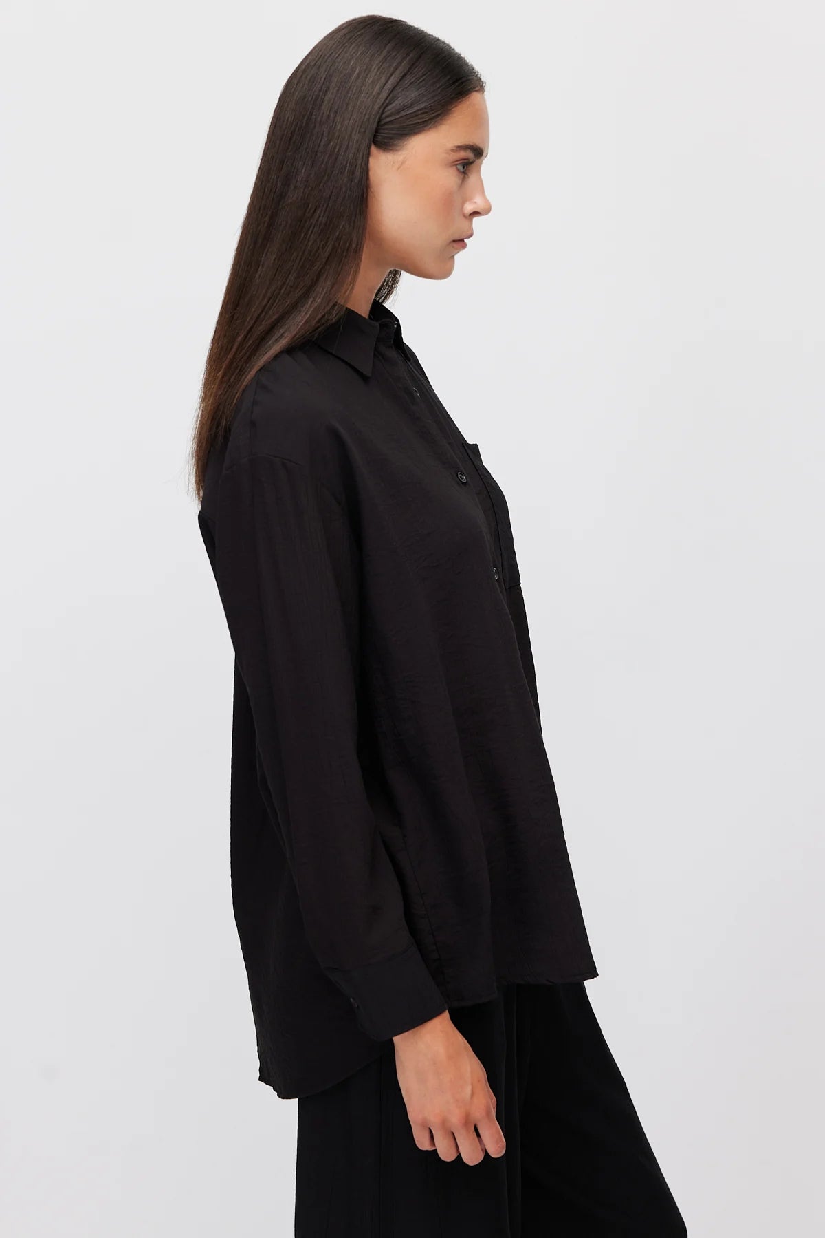 Women's Oversize Pocket Shirt