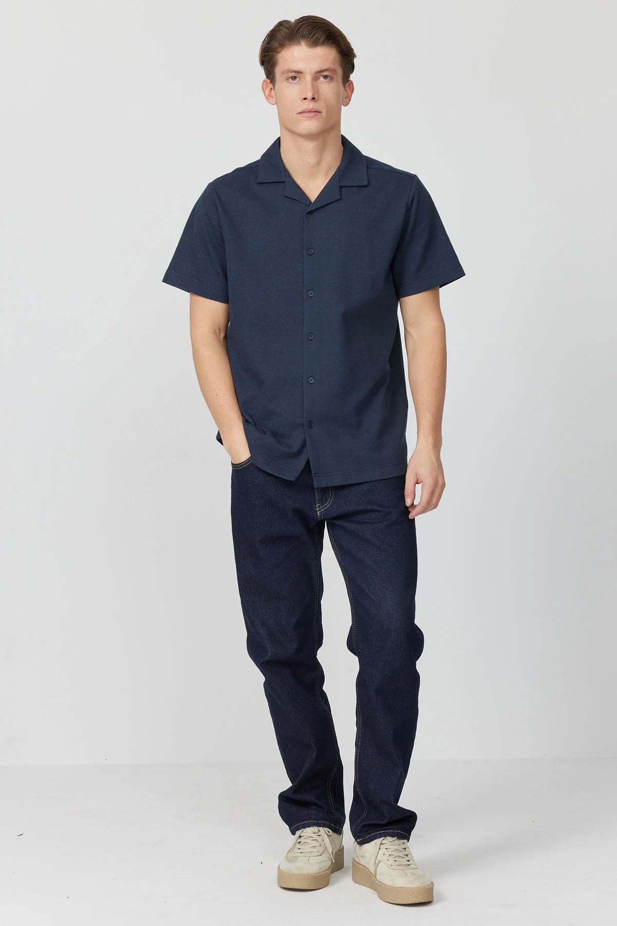 Men's Cuban Collar Short-Sleeve Shirt