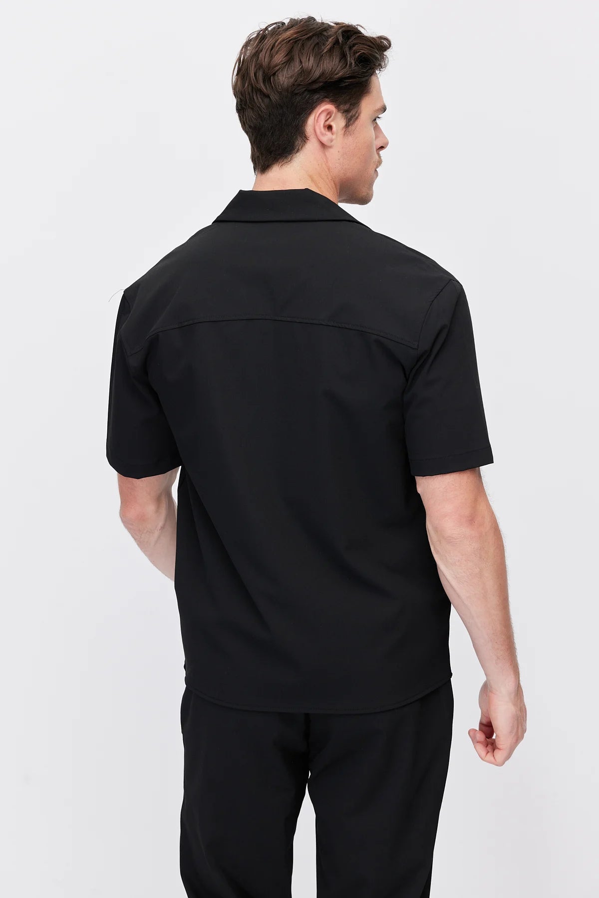 Men's Zip-Up Short-Sleeve Shirt