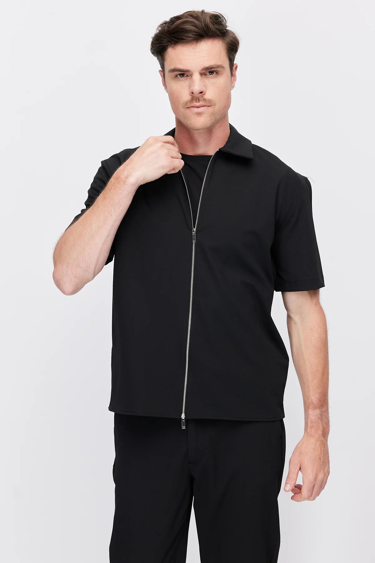 Men's Zip-Up Short-Sleeve Shirt