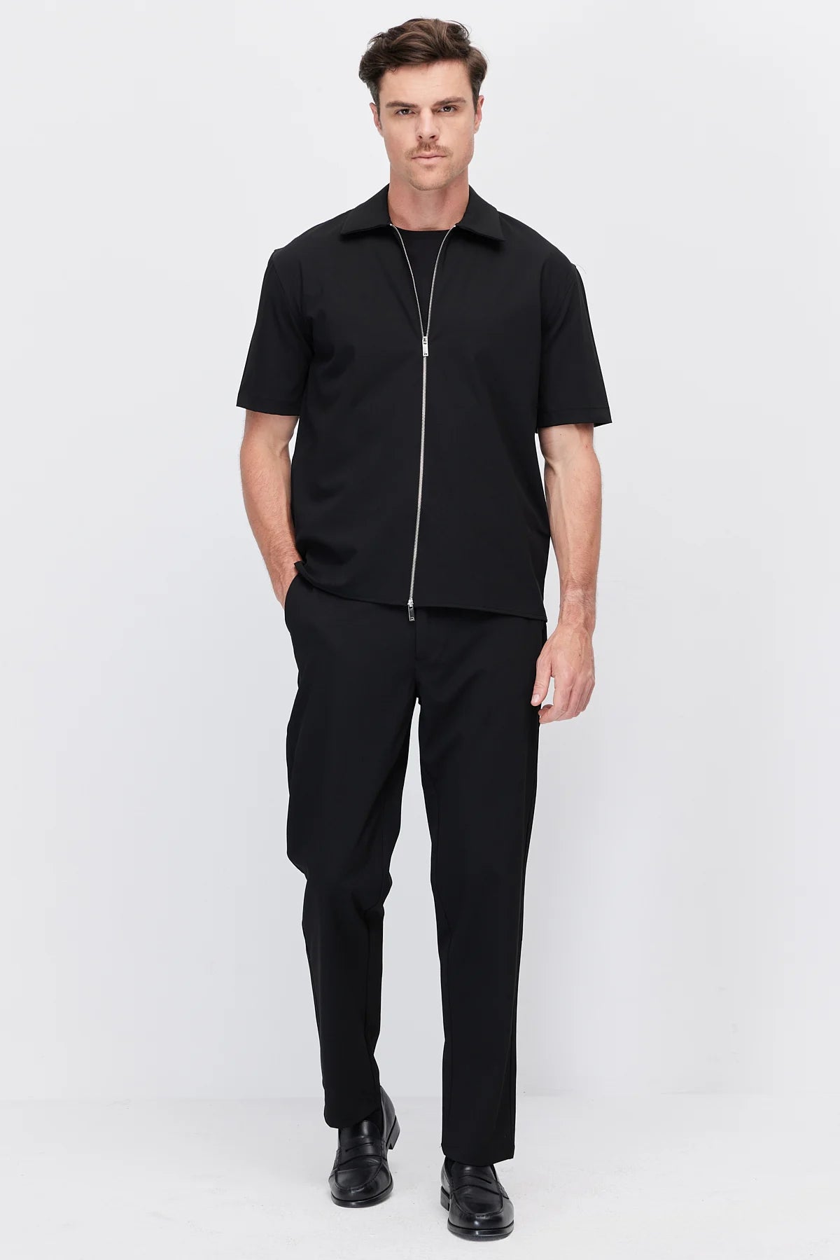 Men's Zip-Up Short-Sleeve Shirt