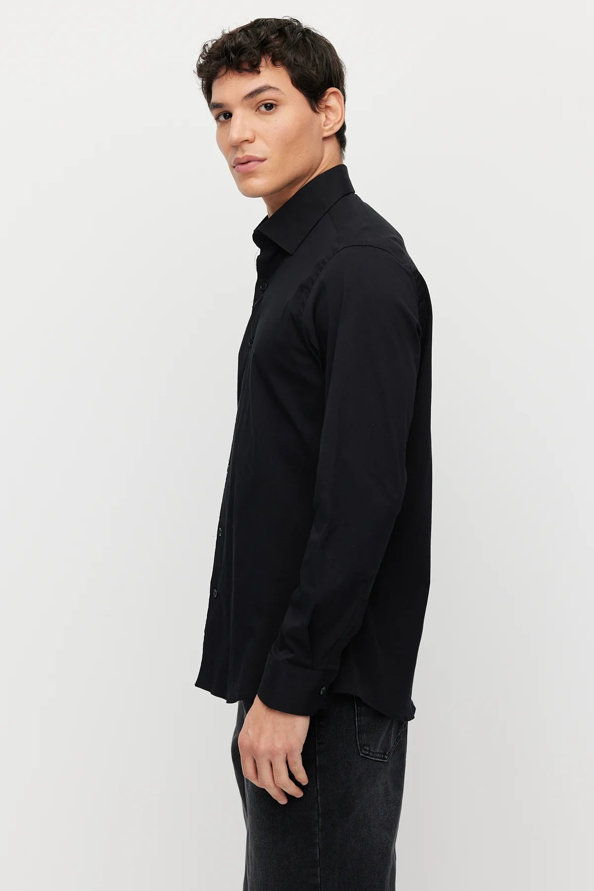 Men's Slim Fit Shirt