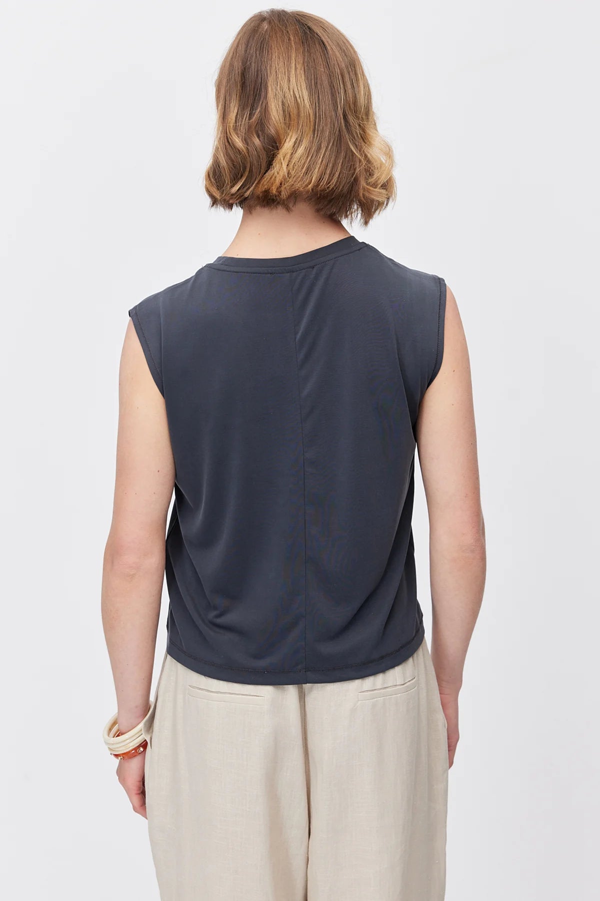 Women's Basic Sleeveless Blouse