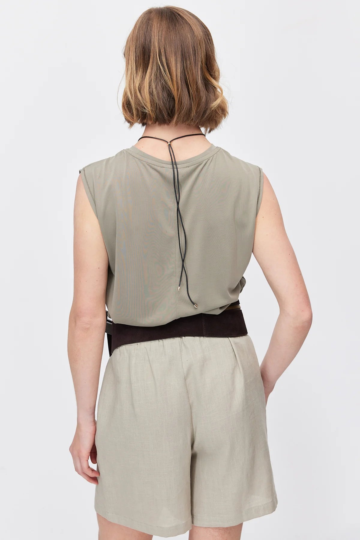 Women's Basic Sleeveless Blouse