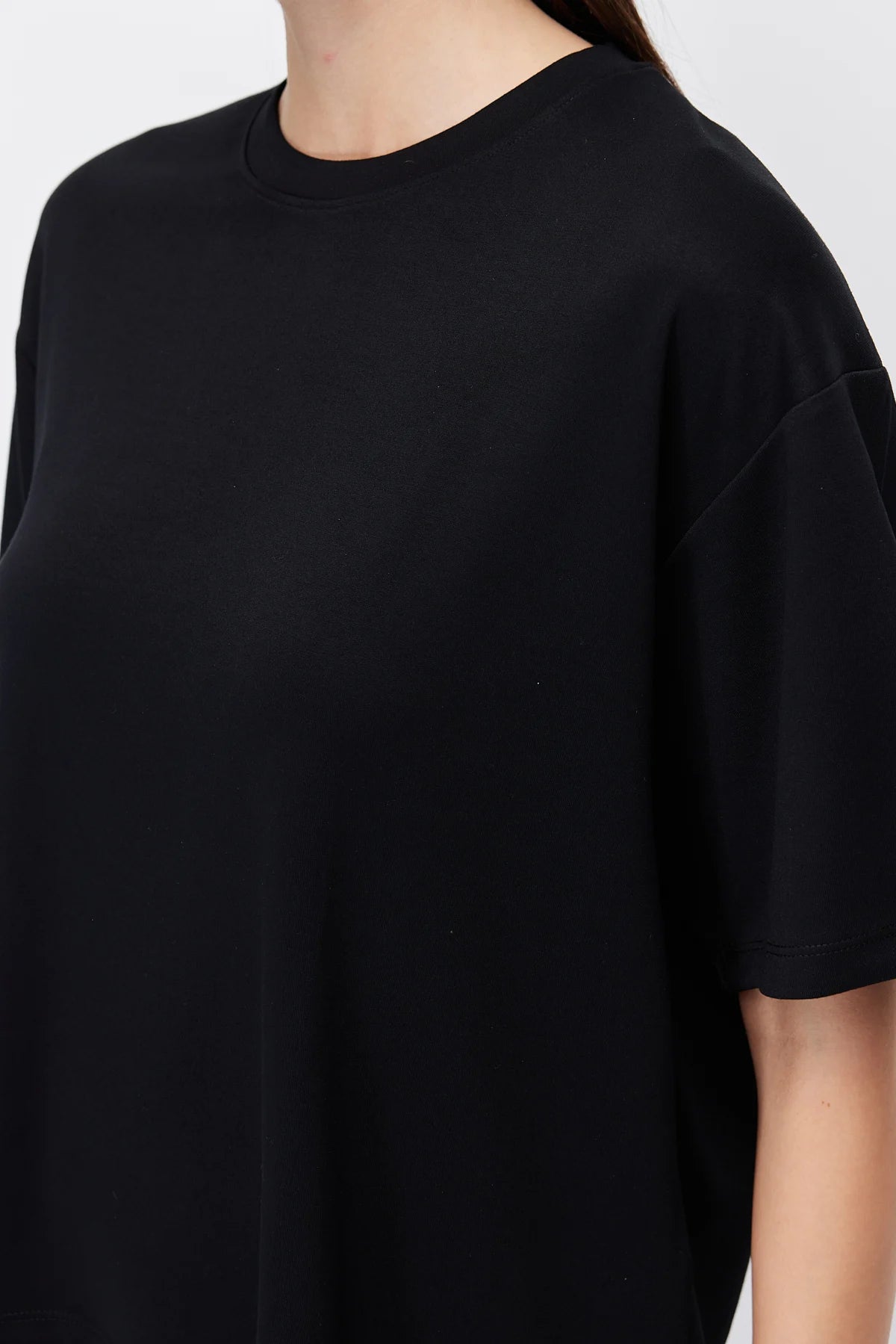 Women's Crew Neck Basic T-shirt
