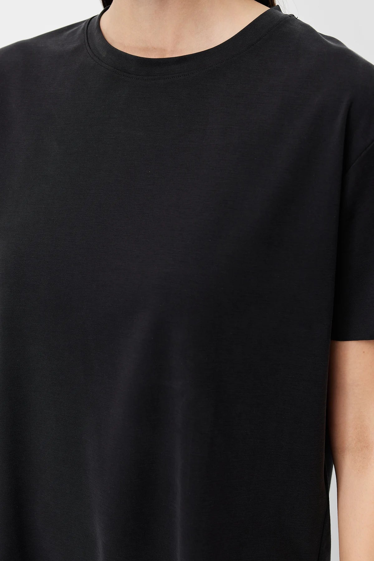 Women's Oval-Cut Soft-Texture T-Shirt