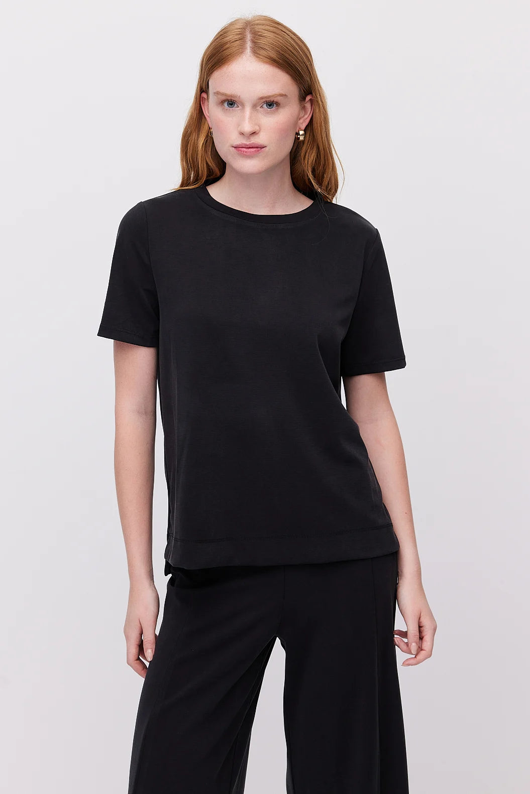 Women's Short-Sleeve Crew Neck T-Shirt