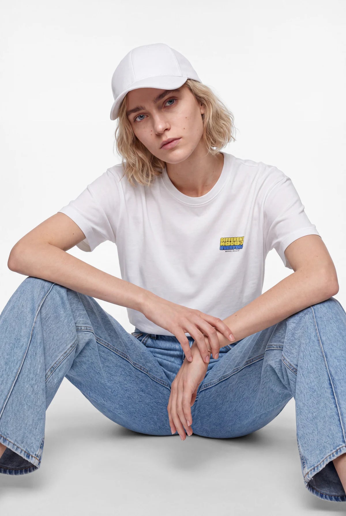 Women's Basic T-shirt with Back Print