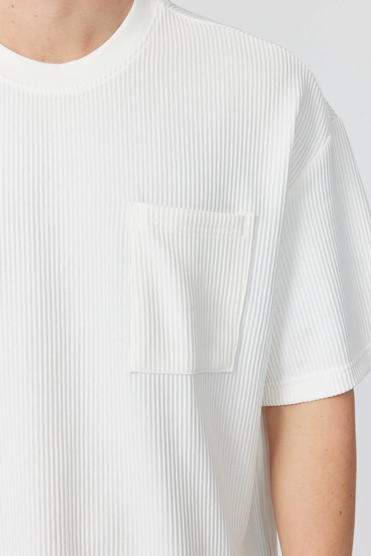 Men's Textured Pocket T-shirt