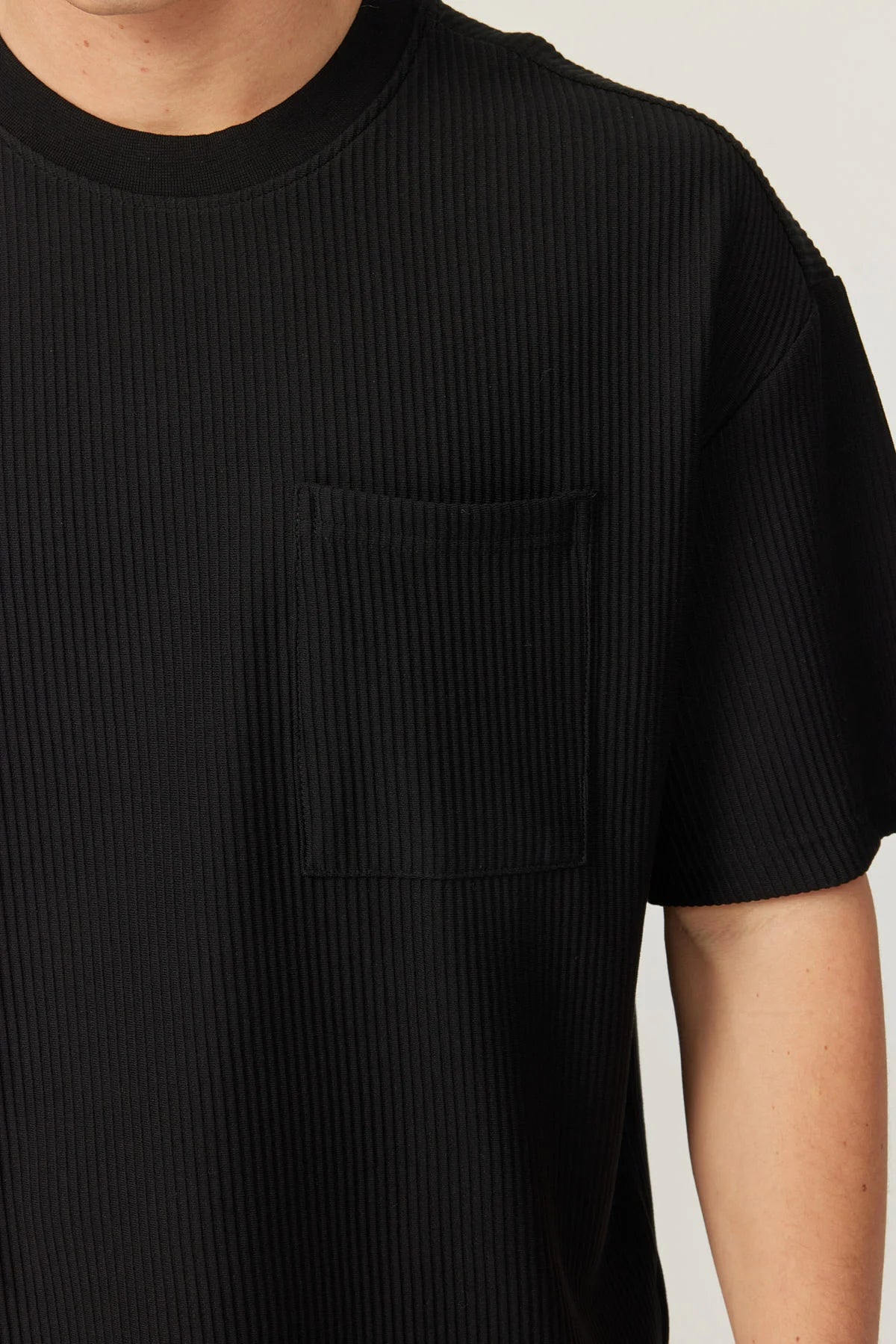 Men's Textured Pocket T-shirt