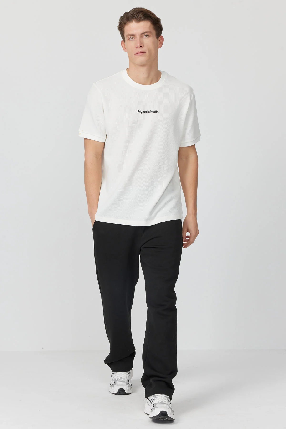Men's Textured Text Detail T-shirt