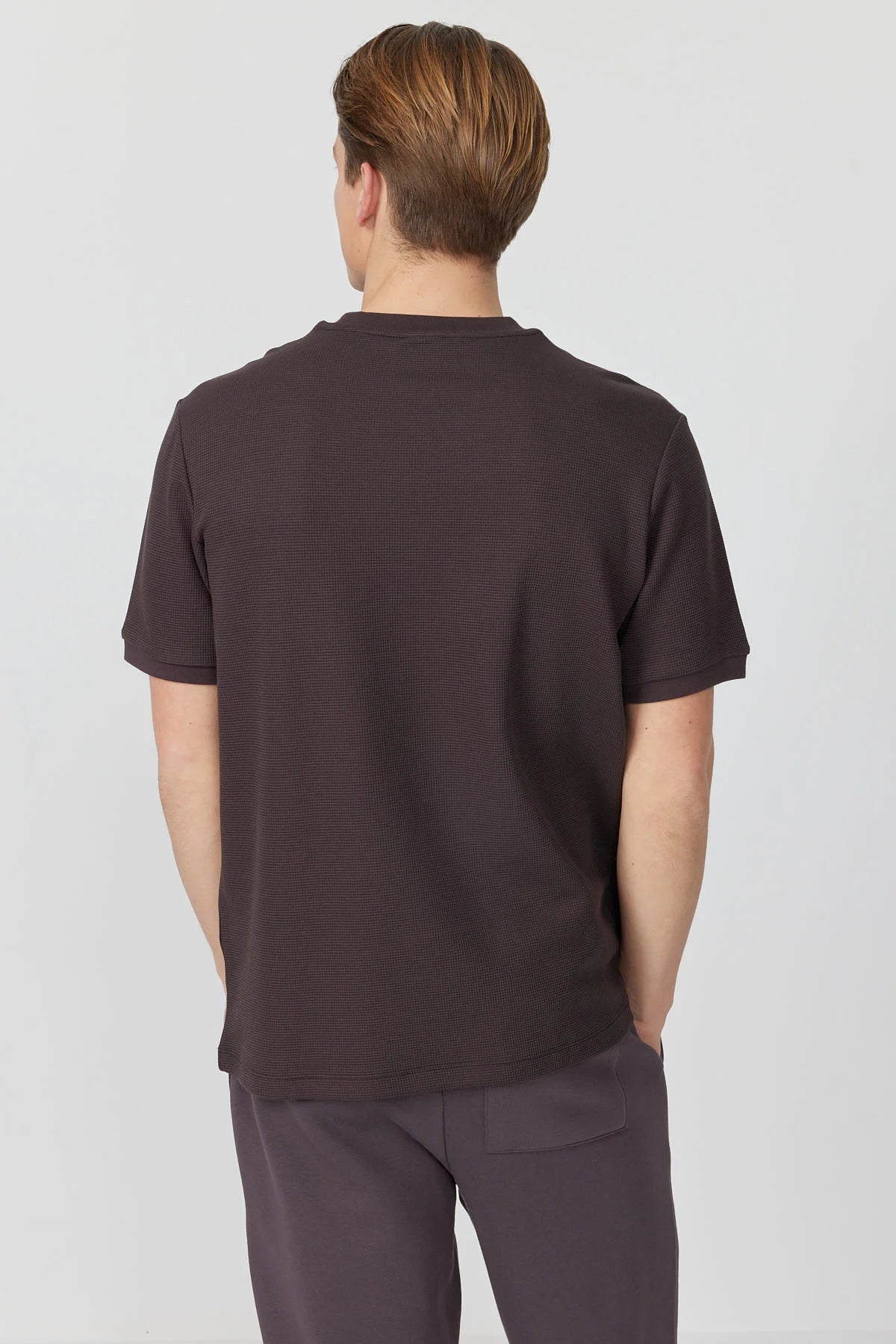 Men's Textured Text Detail T-shirt