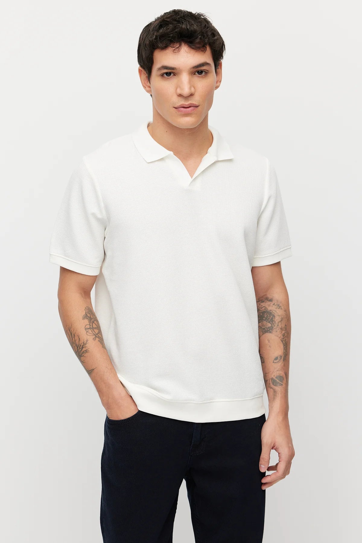 Men's Textured Polo Collar T-shirt