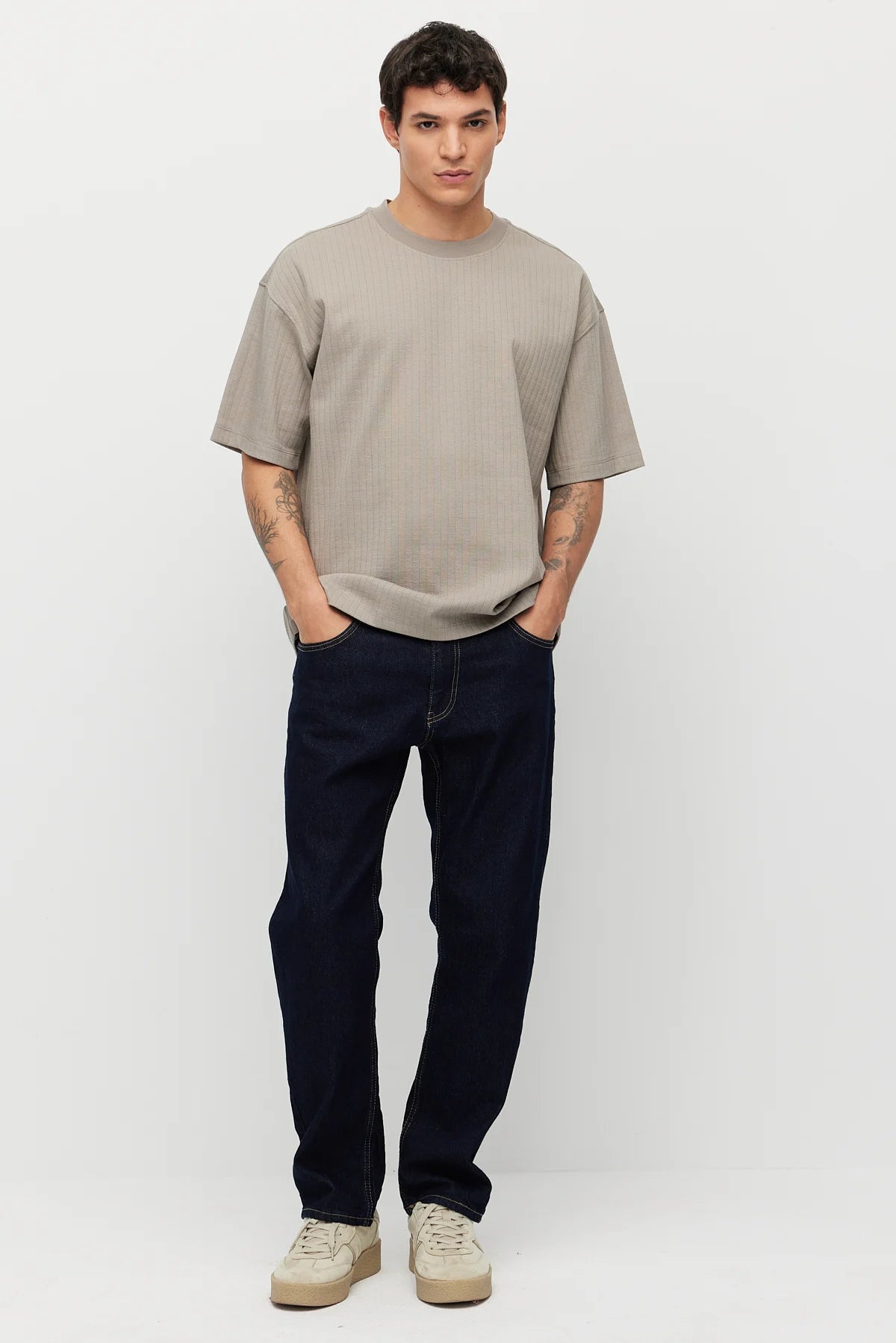 Men's Textured Crew Neck Oversize T-shirt
