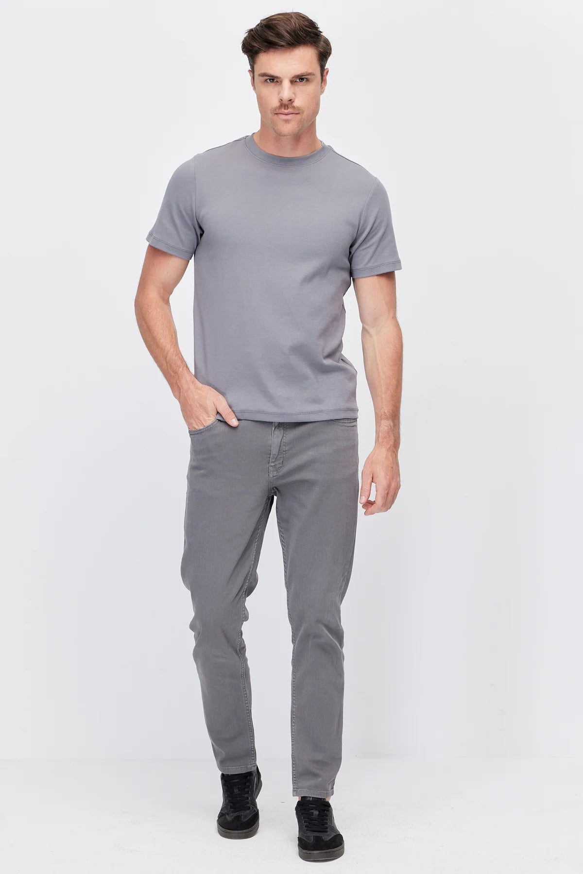 Men's Plain Basic T-shirt