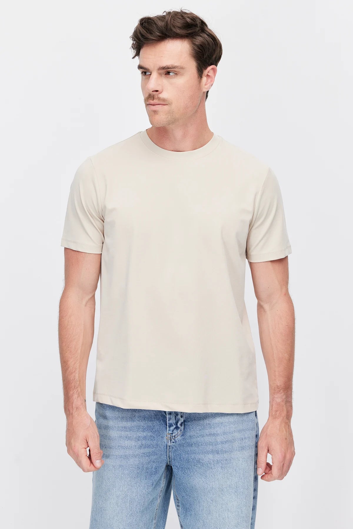 Men's basic crew neck t-shirt