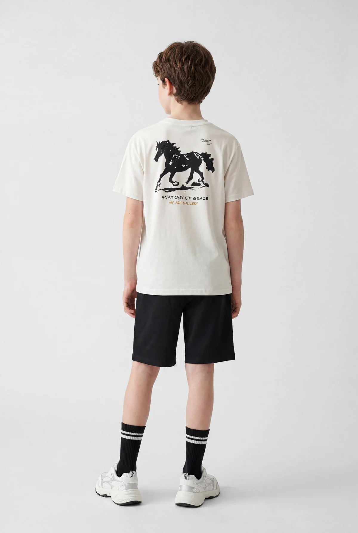 Boys' Oversize T-Shirt with Horse Print on Chest and Crew Neck