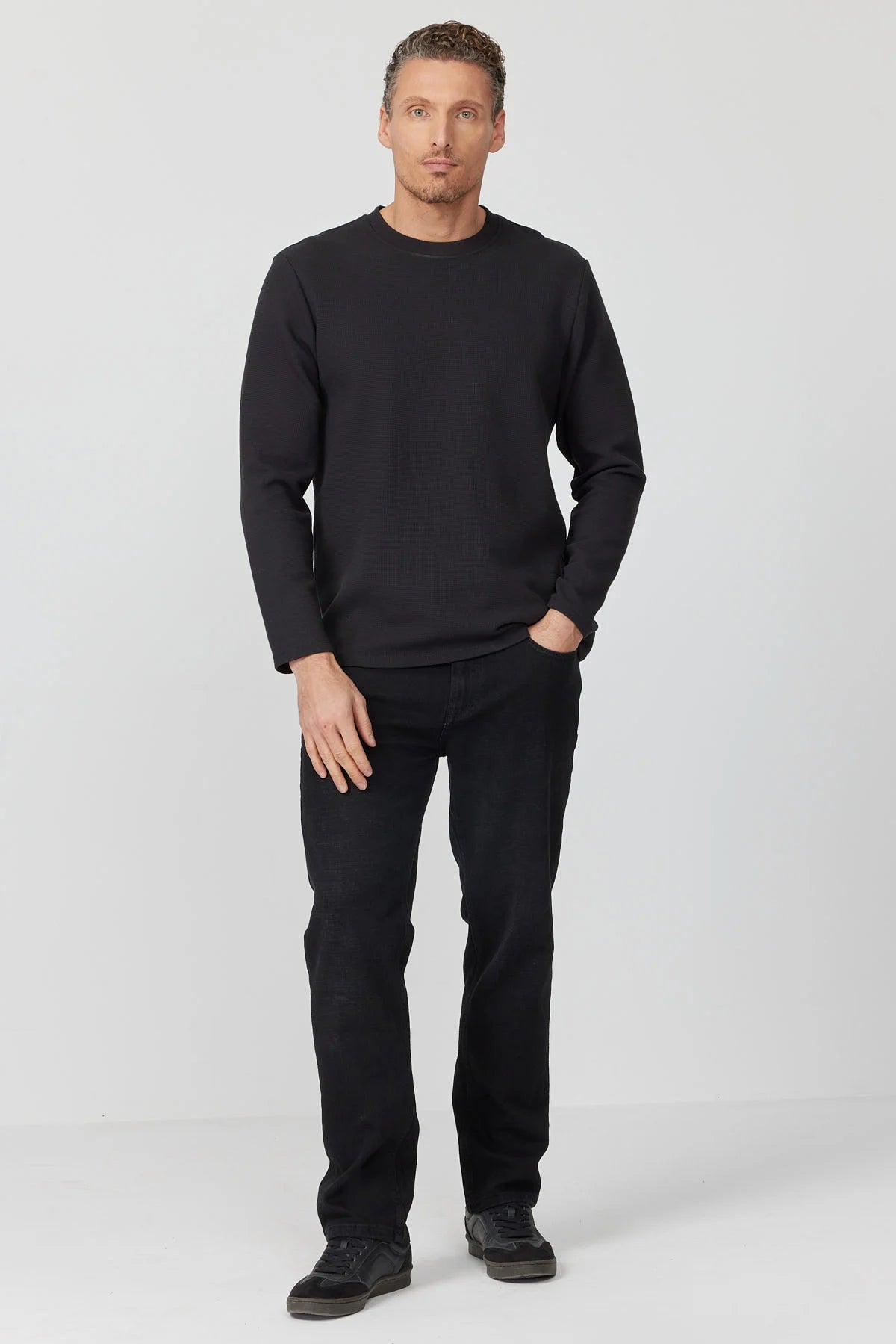 Men's Basic Sweatshirt
