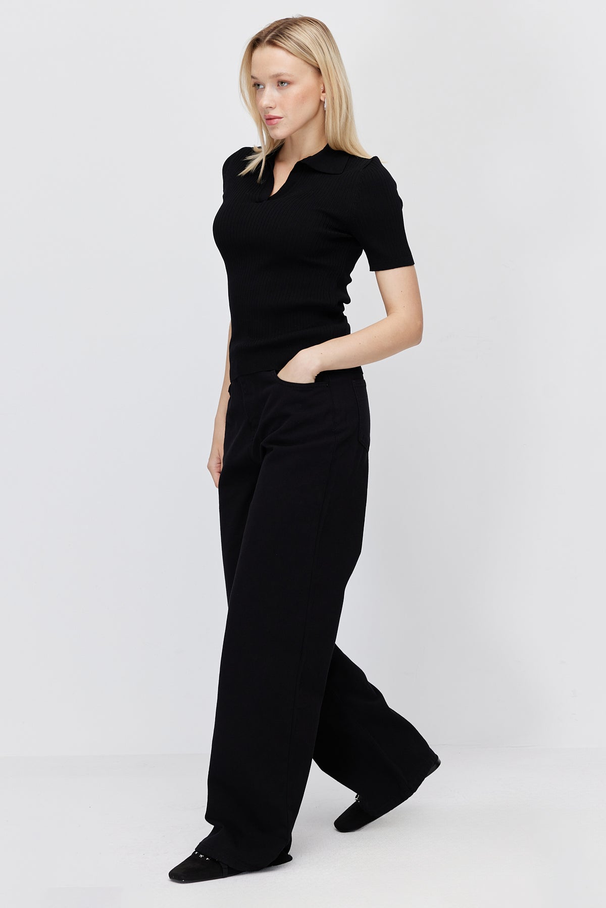 Women's High Waist Wide Leg Black Jeans