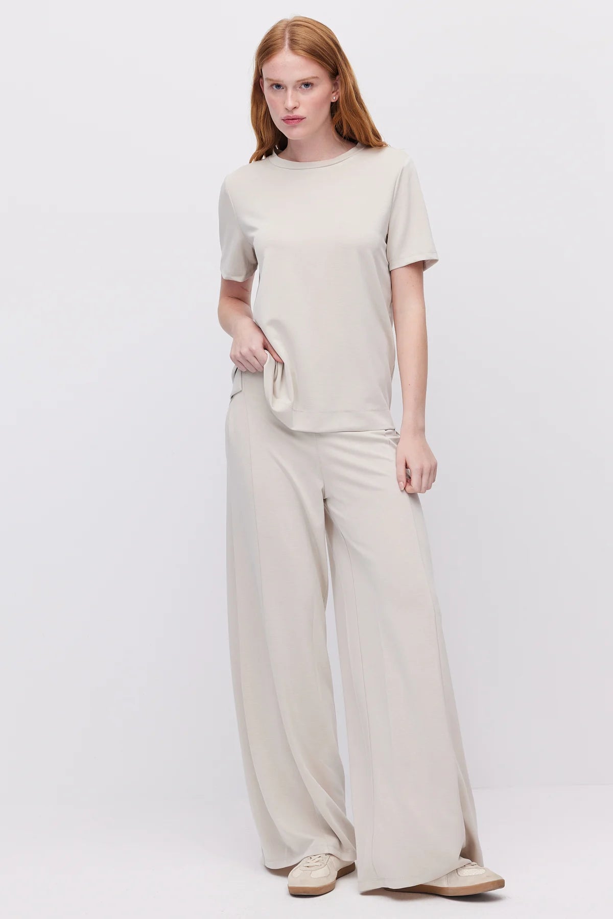 Women's Wide-Leg Draped Trousers