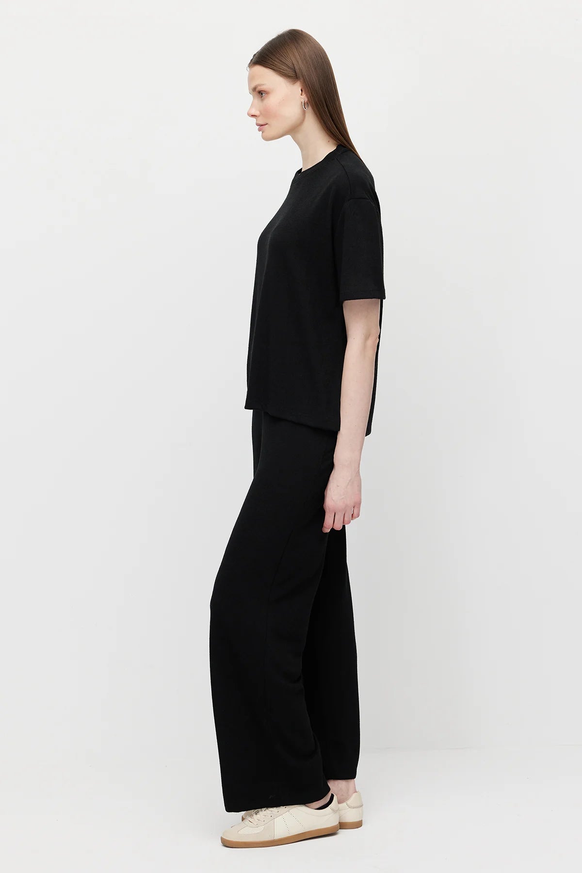 Women's Elastic Waist Relaxed Fit Textured Trousers