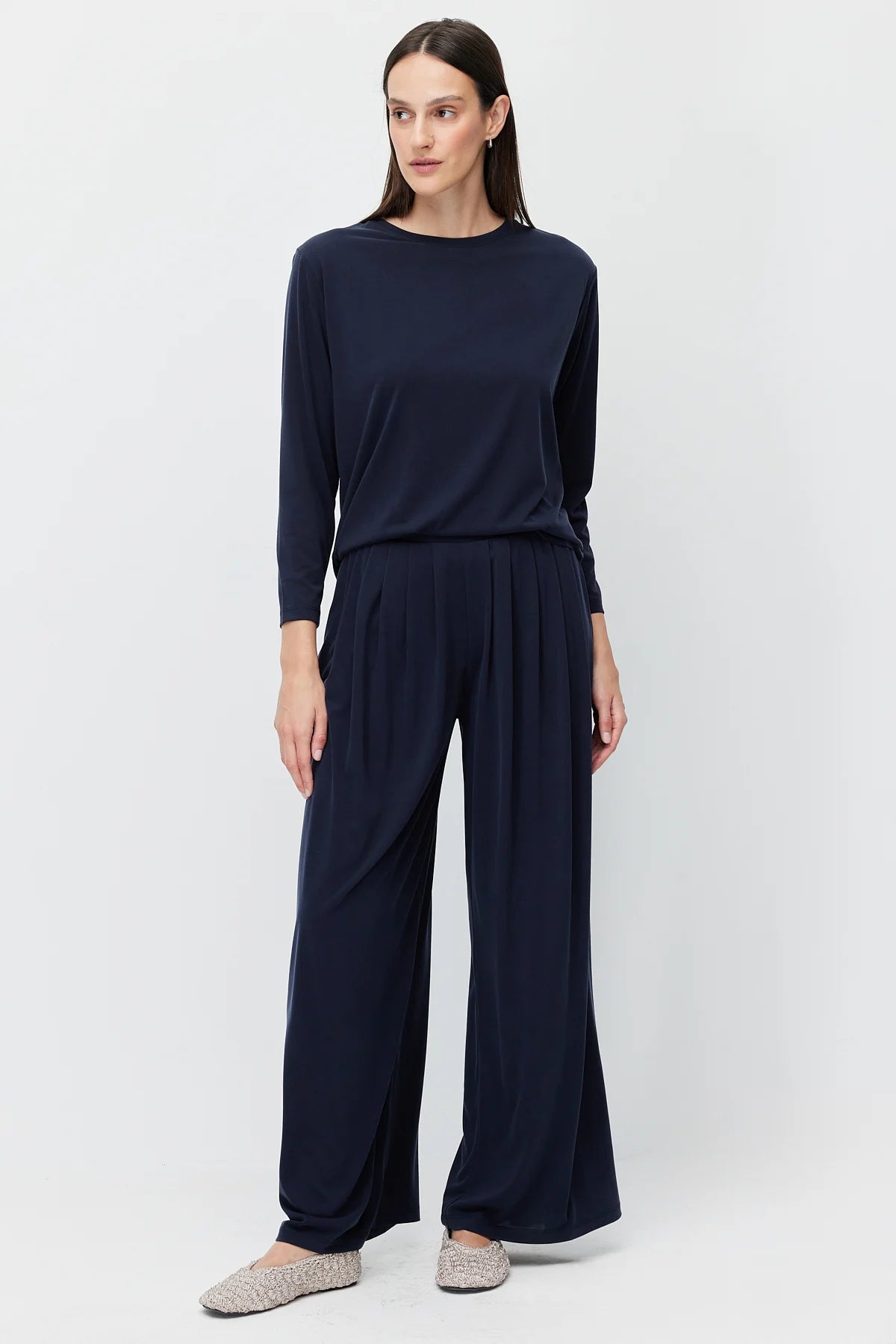 Women's Pleated Modal Trousers