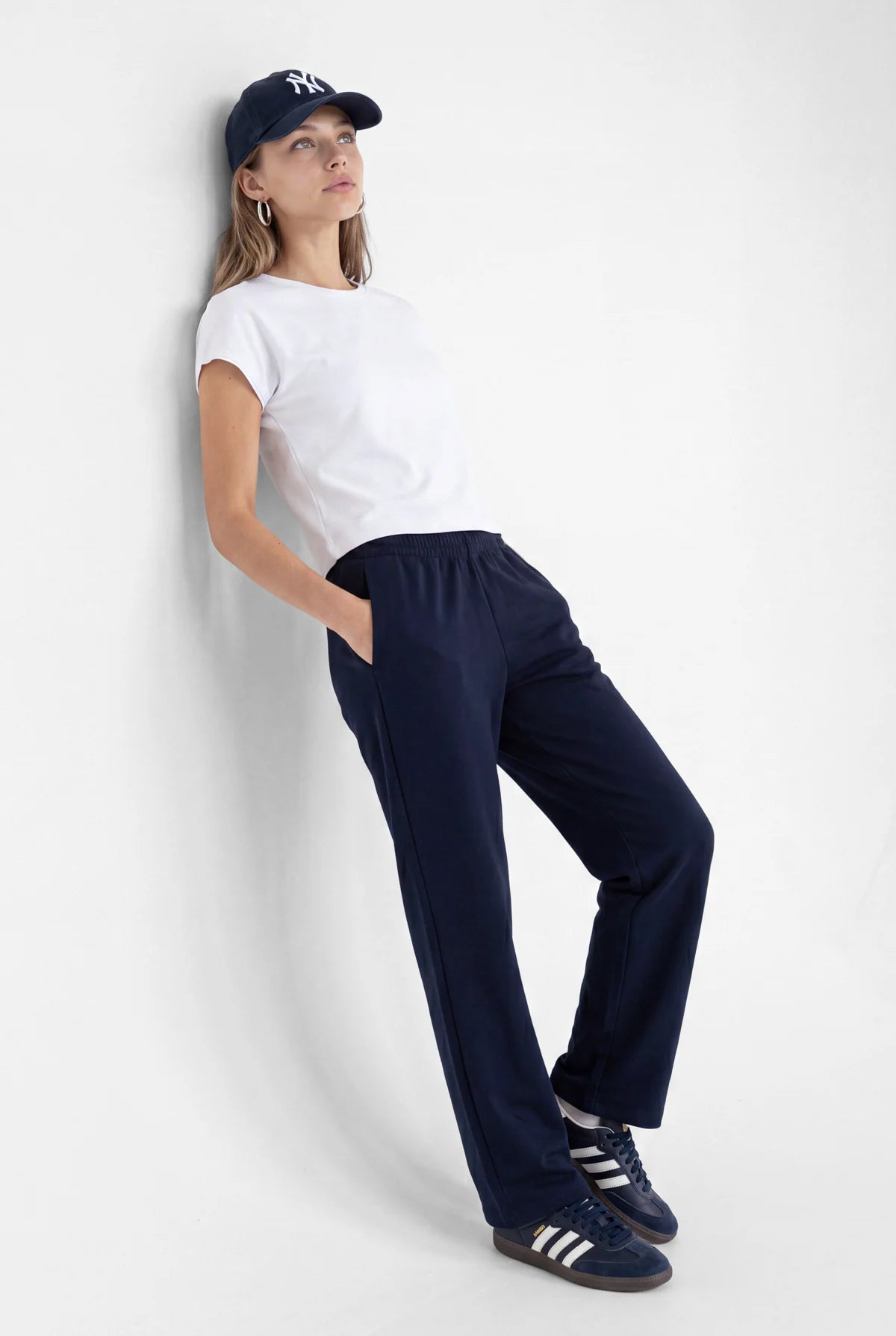 Women's Sweatpants with Elastic Waistband