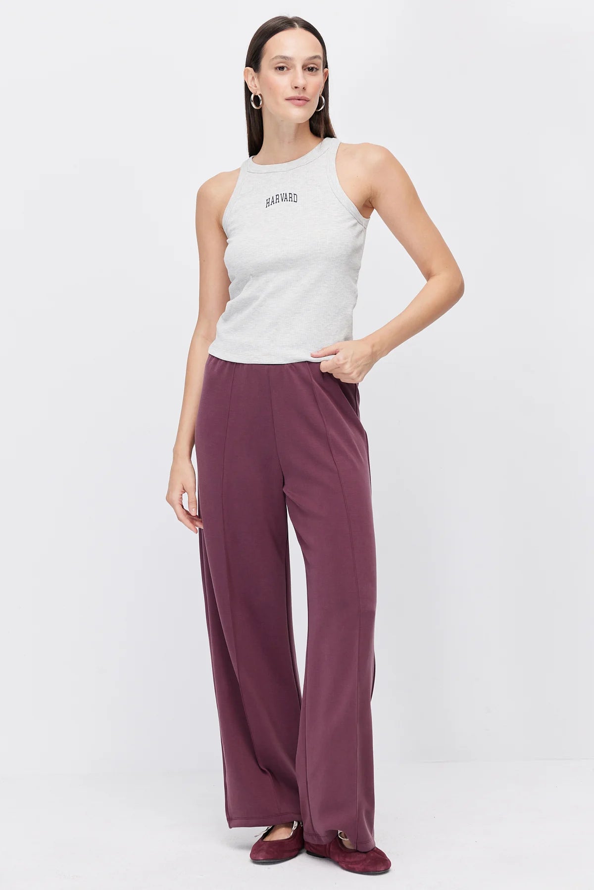 Women's Pants with Front Seam Detail