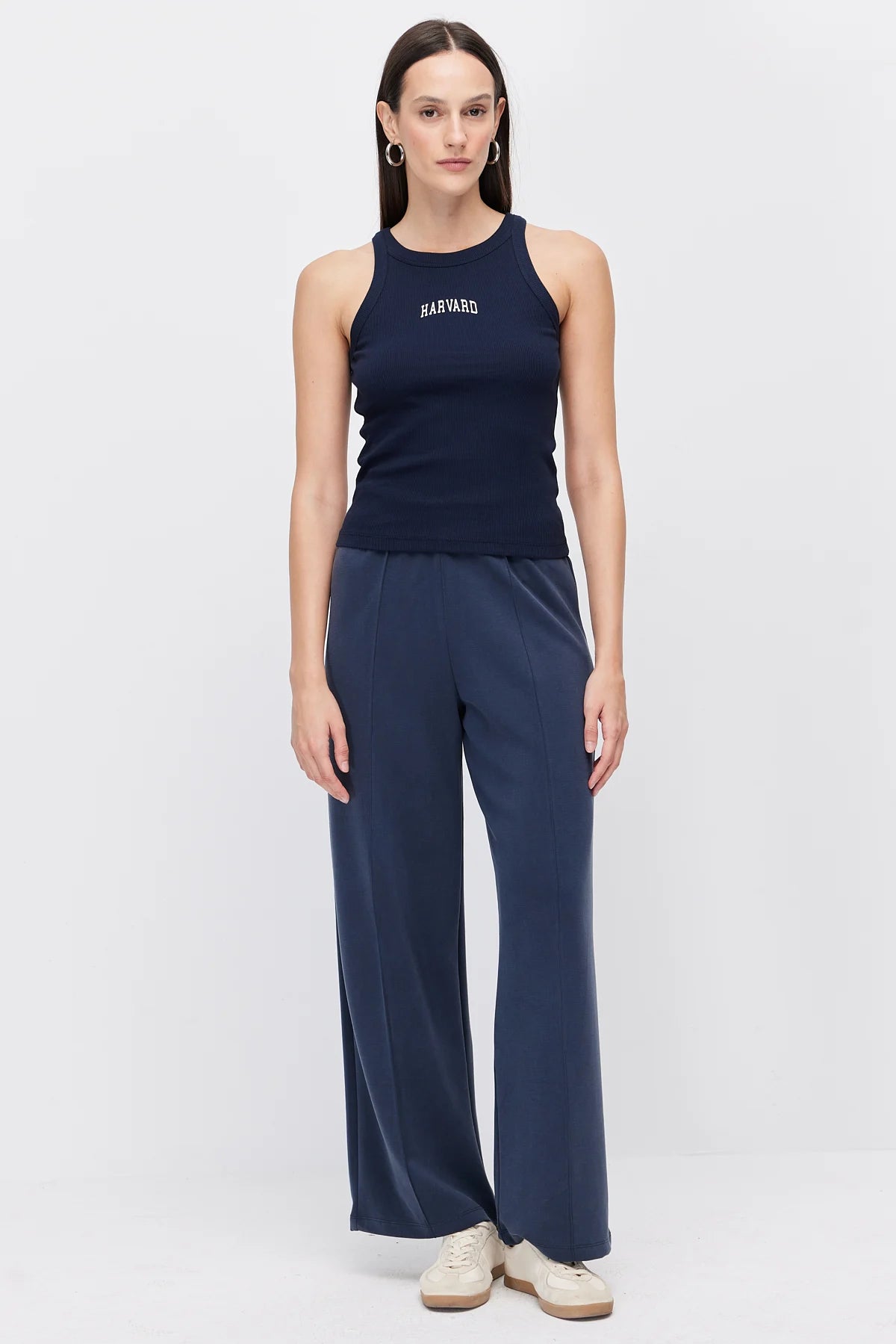 Women's Pants with Front Seam Detail