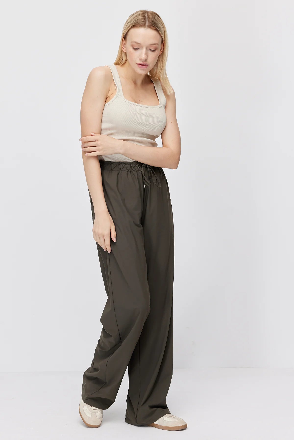 Women's Wide Leg Trousers with Elastic Waist and Drawstring