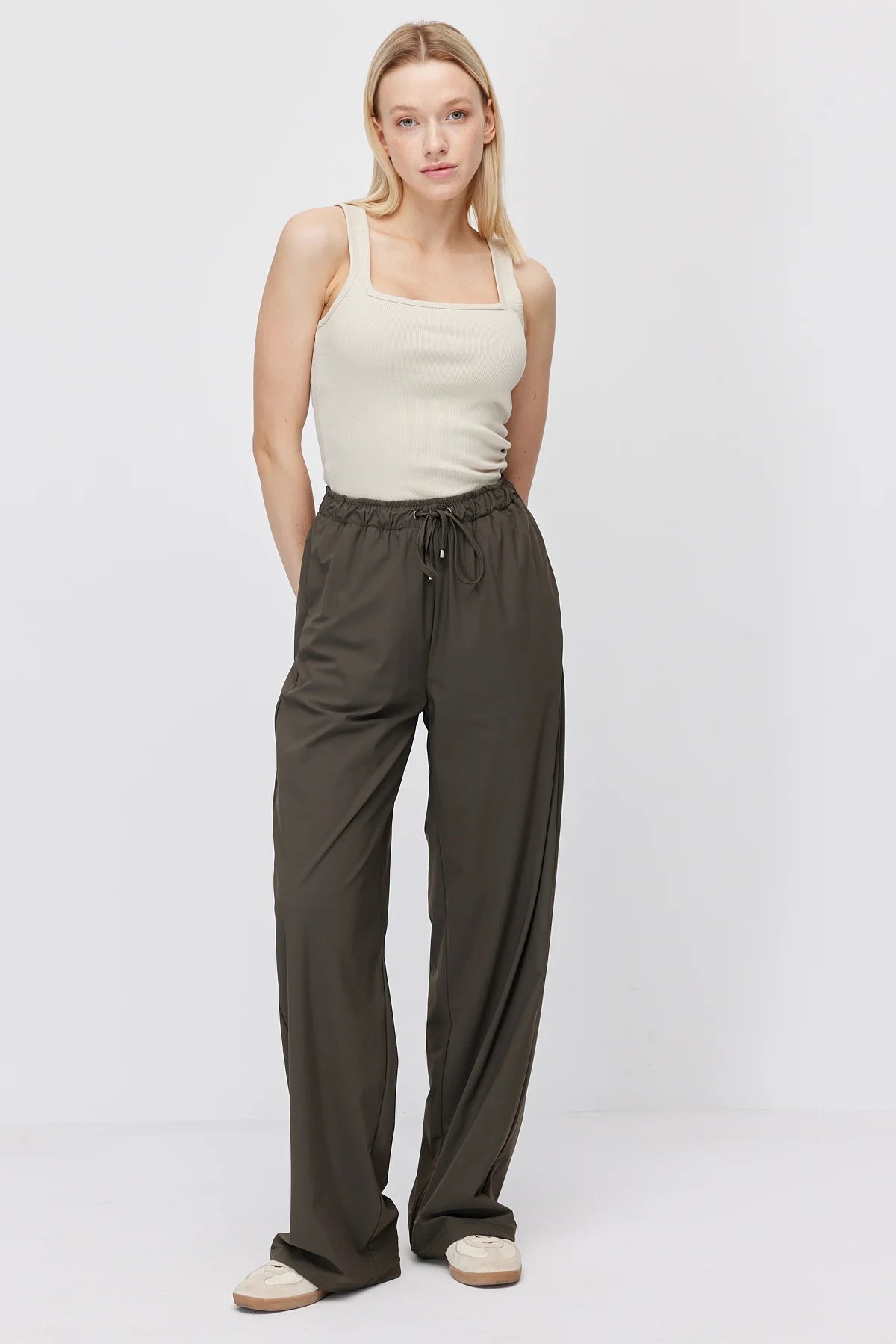 Women's Wide Leg Trousers with Elastic Waist and Drawstring