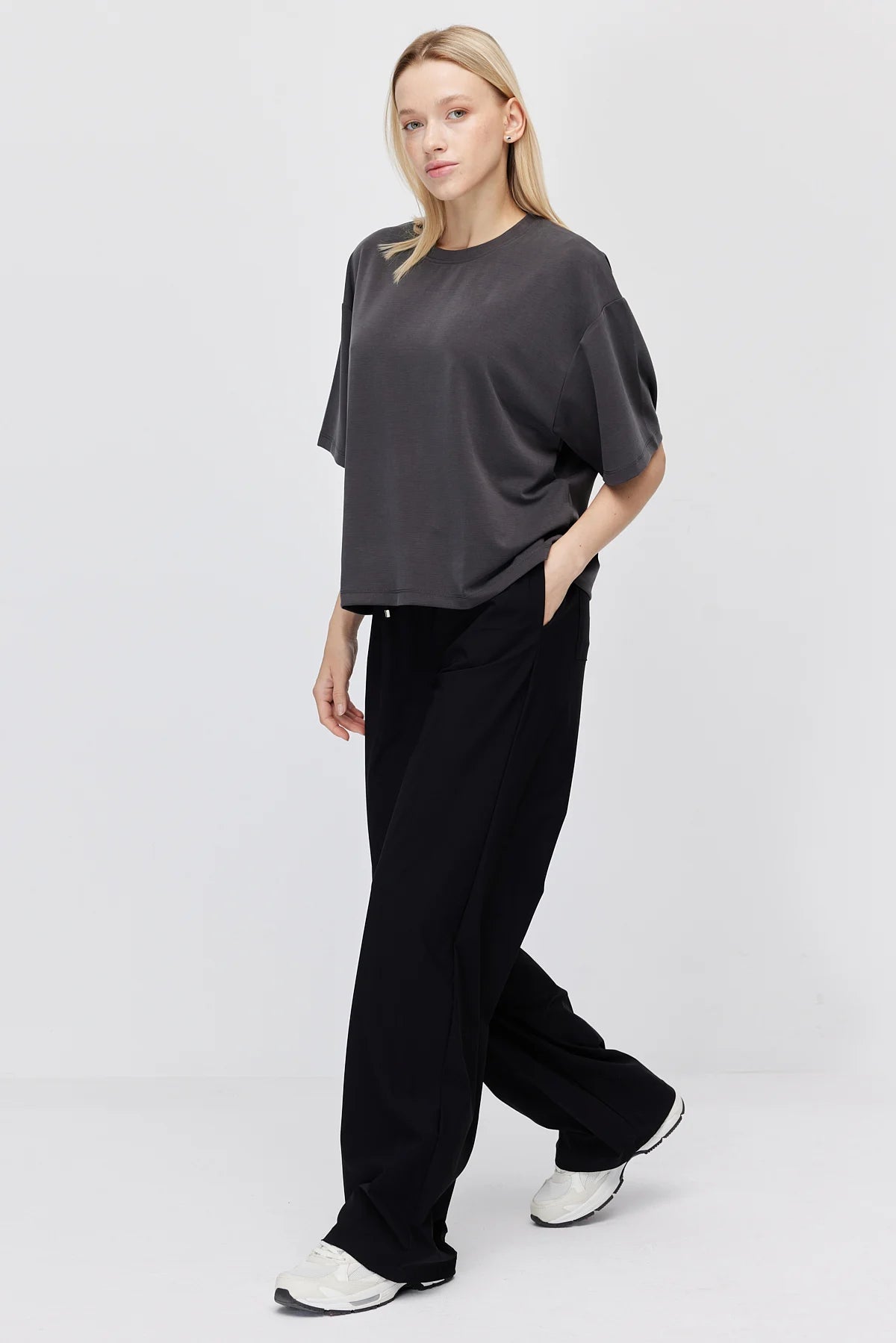 Women's Wide Leg Trousers with Elastic Waist and Drawstring