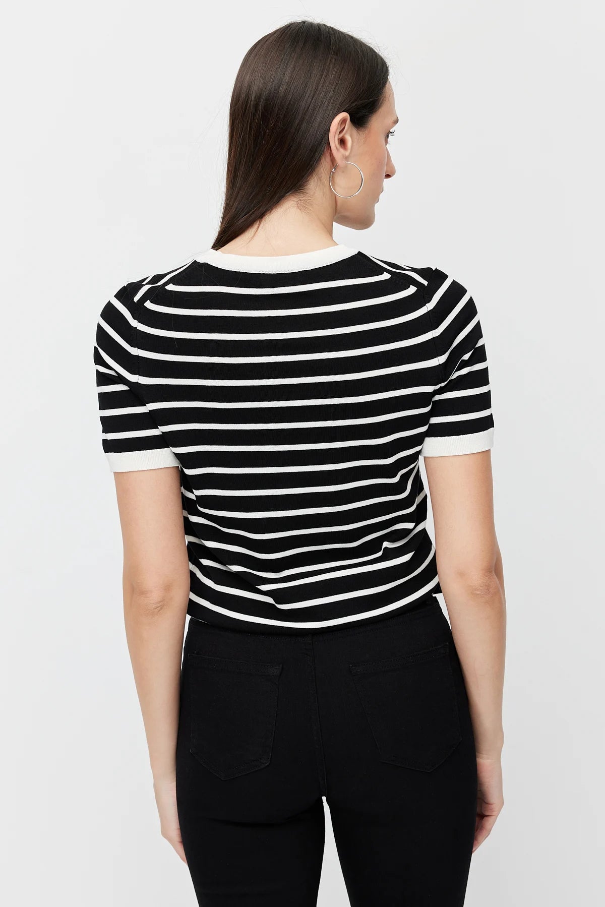 Women's Crew Neck Striped Knit T-shirt