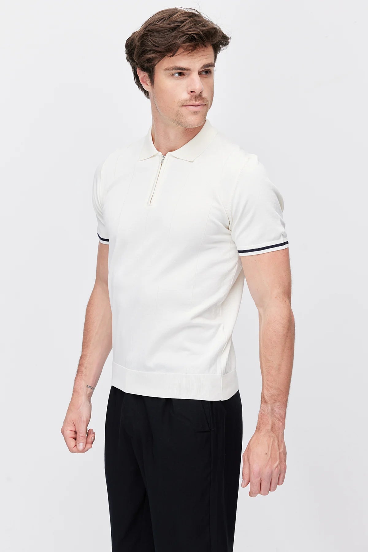 Men's Zip-Up Collar Striped Detail Knit T-Shirt