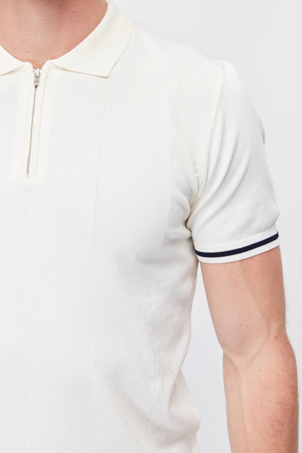 Men's Zip-Up Collar Striped Detail Knit T-Shirt