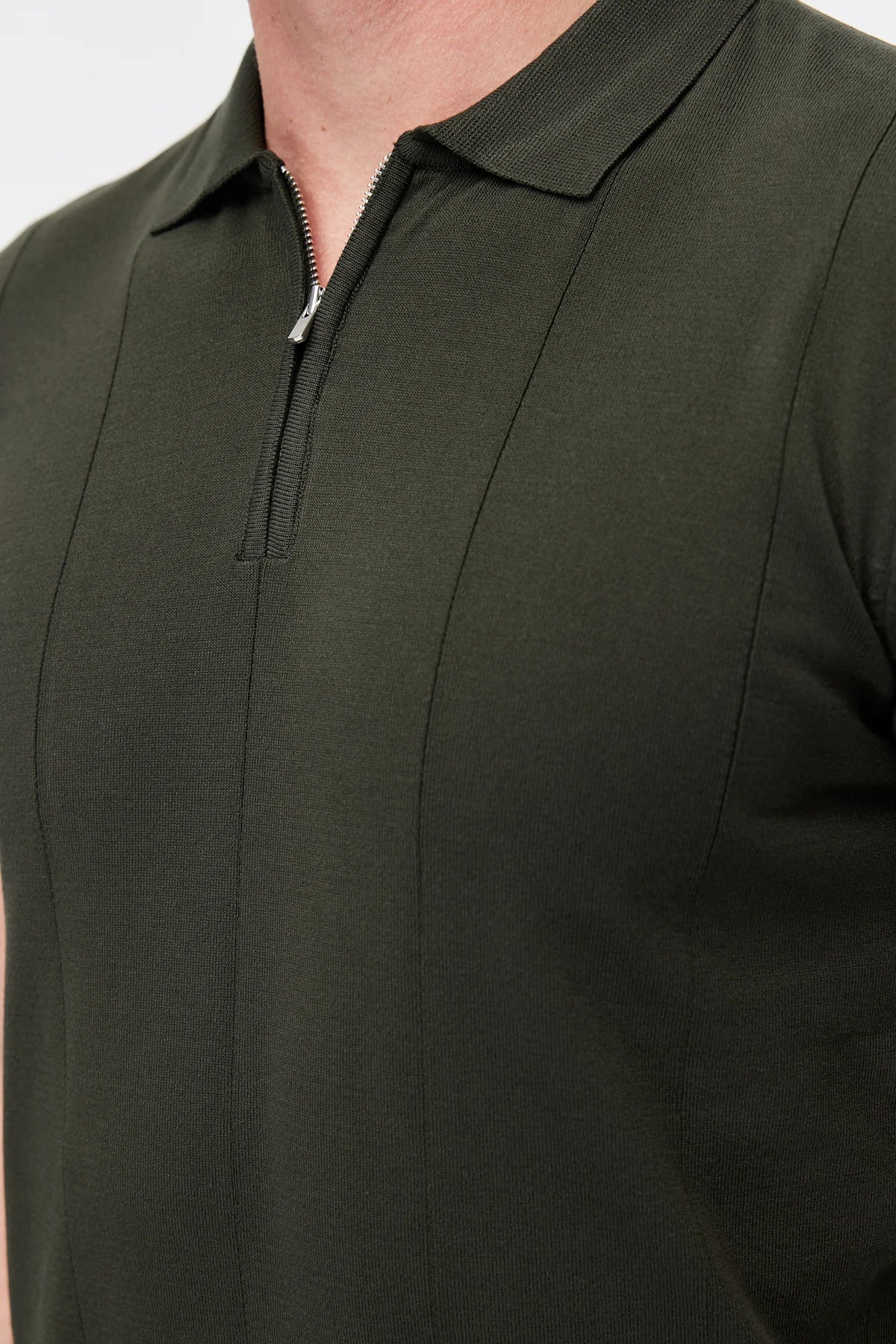Men's Zip-Up Collar Striped Detail Knit T-Shirt