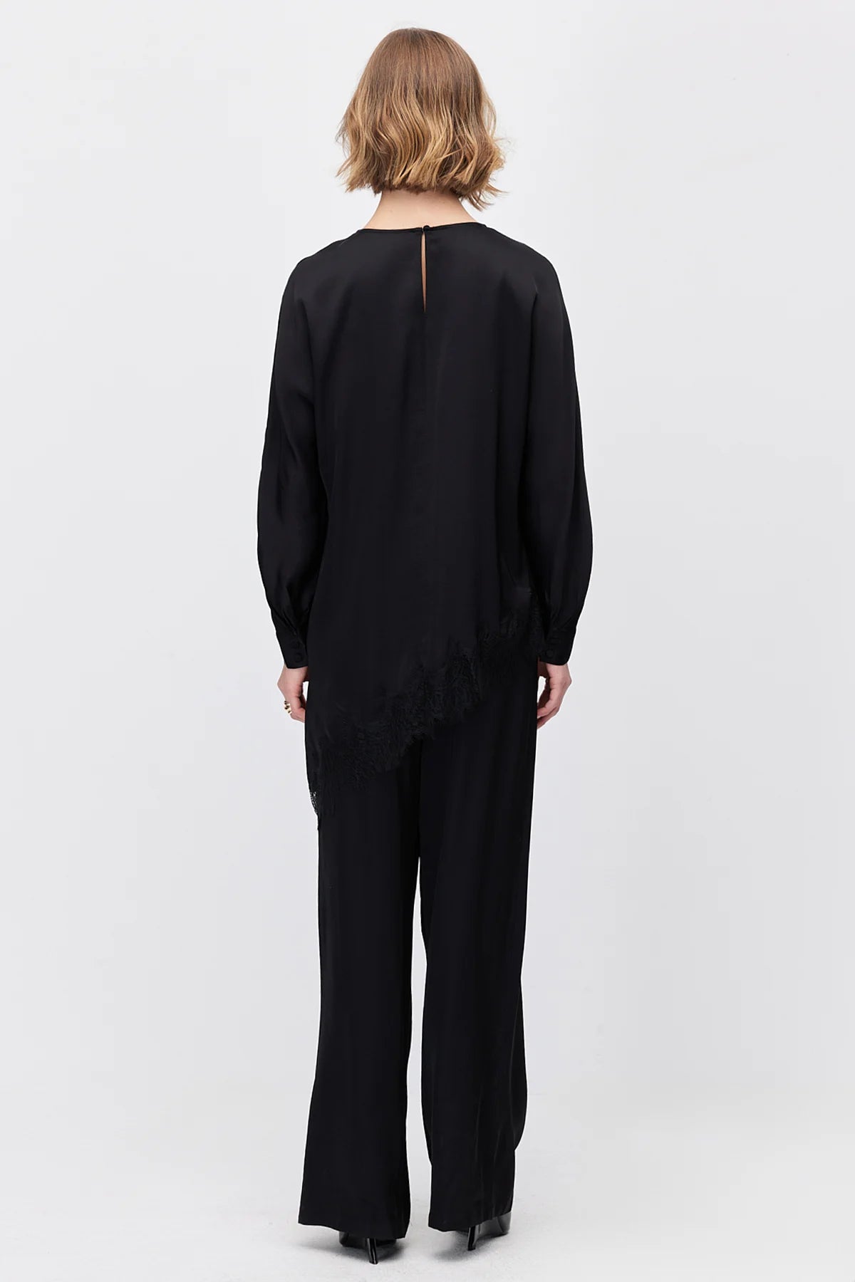 Women's Wide Leg Satin Textured Trousers