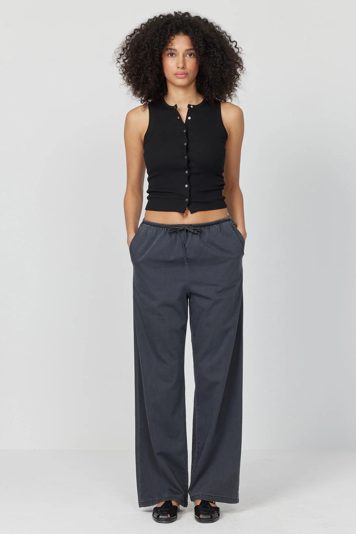 Women’s Elastic Waist Denim Trousers