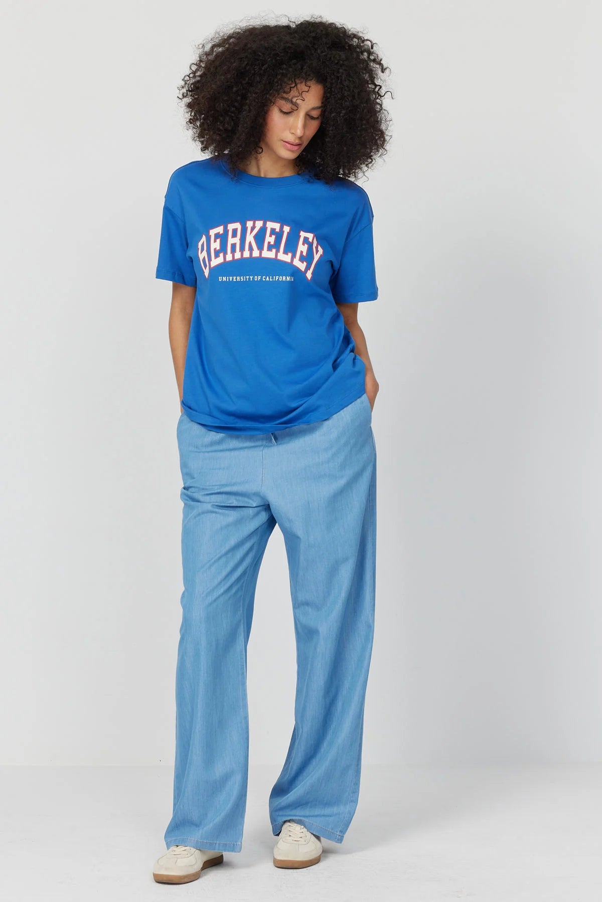 Women’s Elastic Waist Denim Trousers