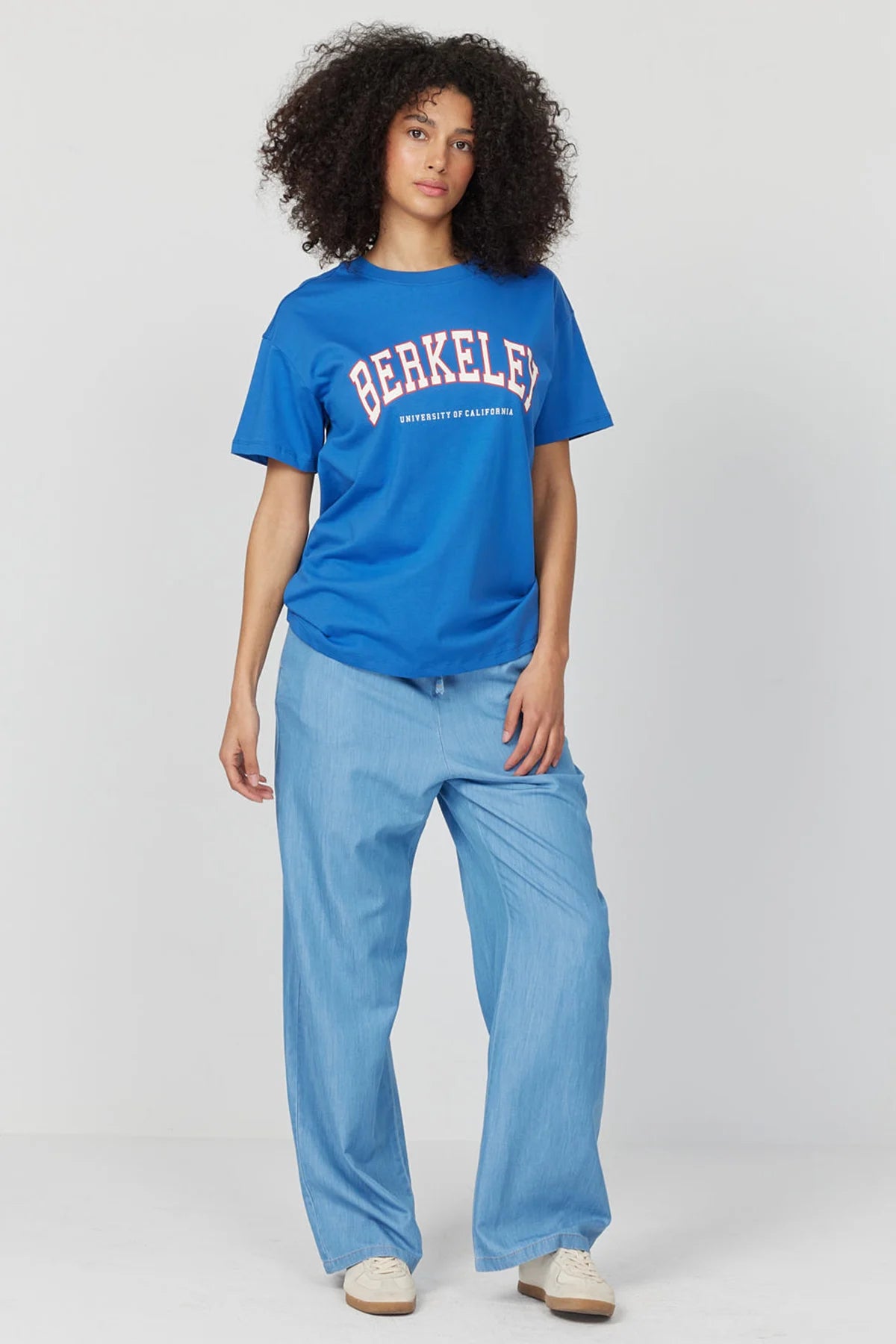 Women’s Elastic Waist Denim Trousers
