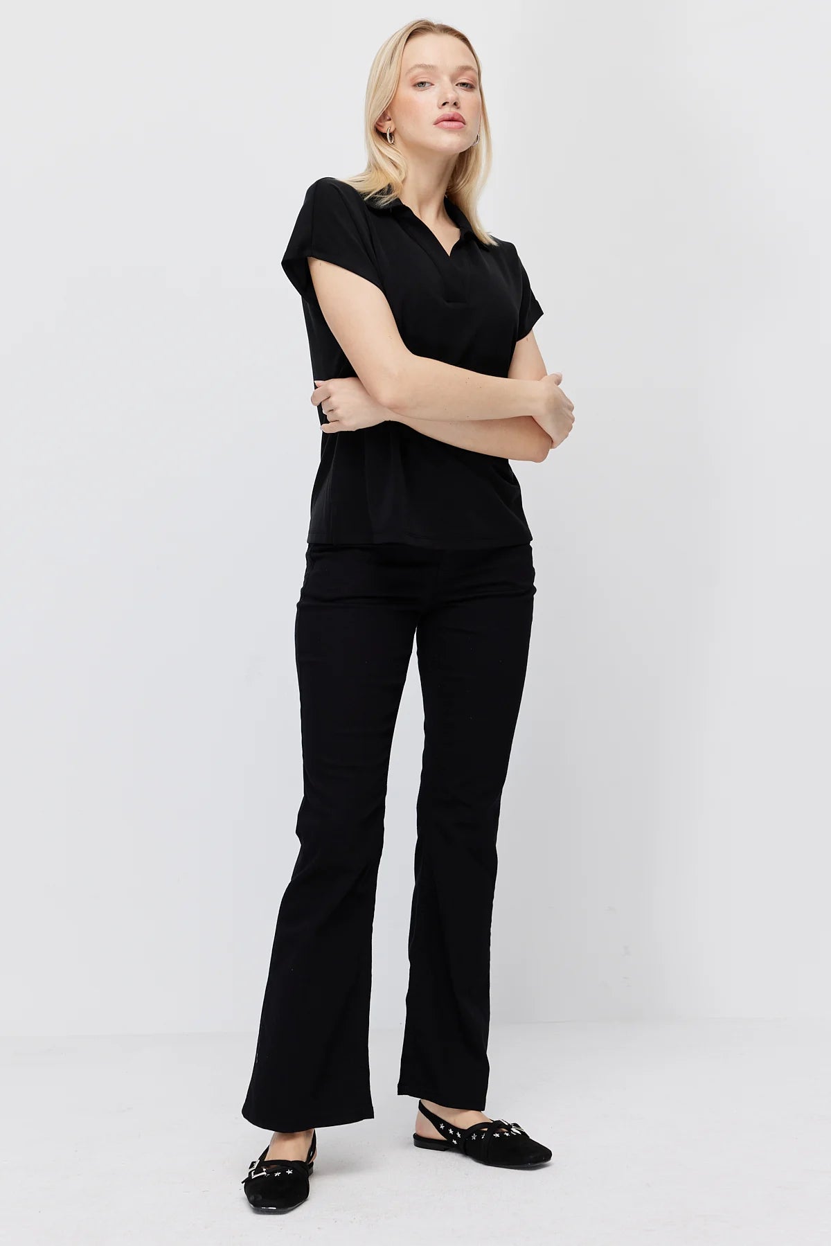 Women's High-Waisted Flare Jeans