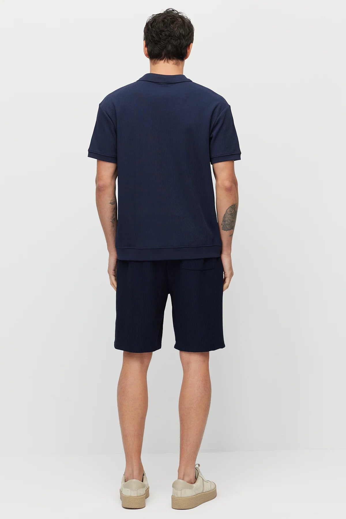Men's Textured Shorts with Pocket Detail and Drawstring Waist