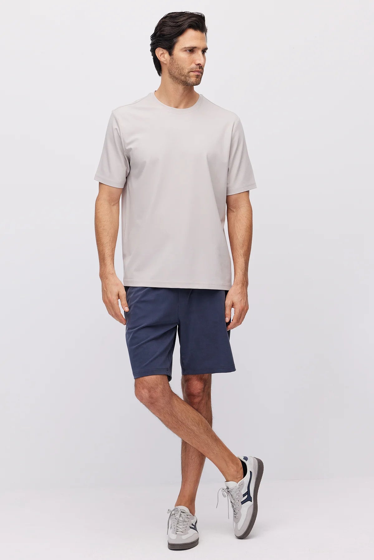 Men's Shorts with Elastic Waistband and Tie