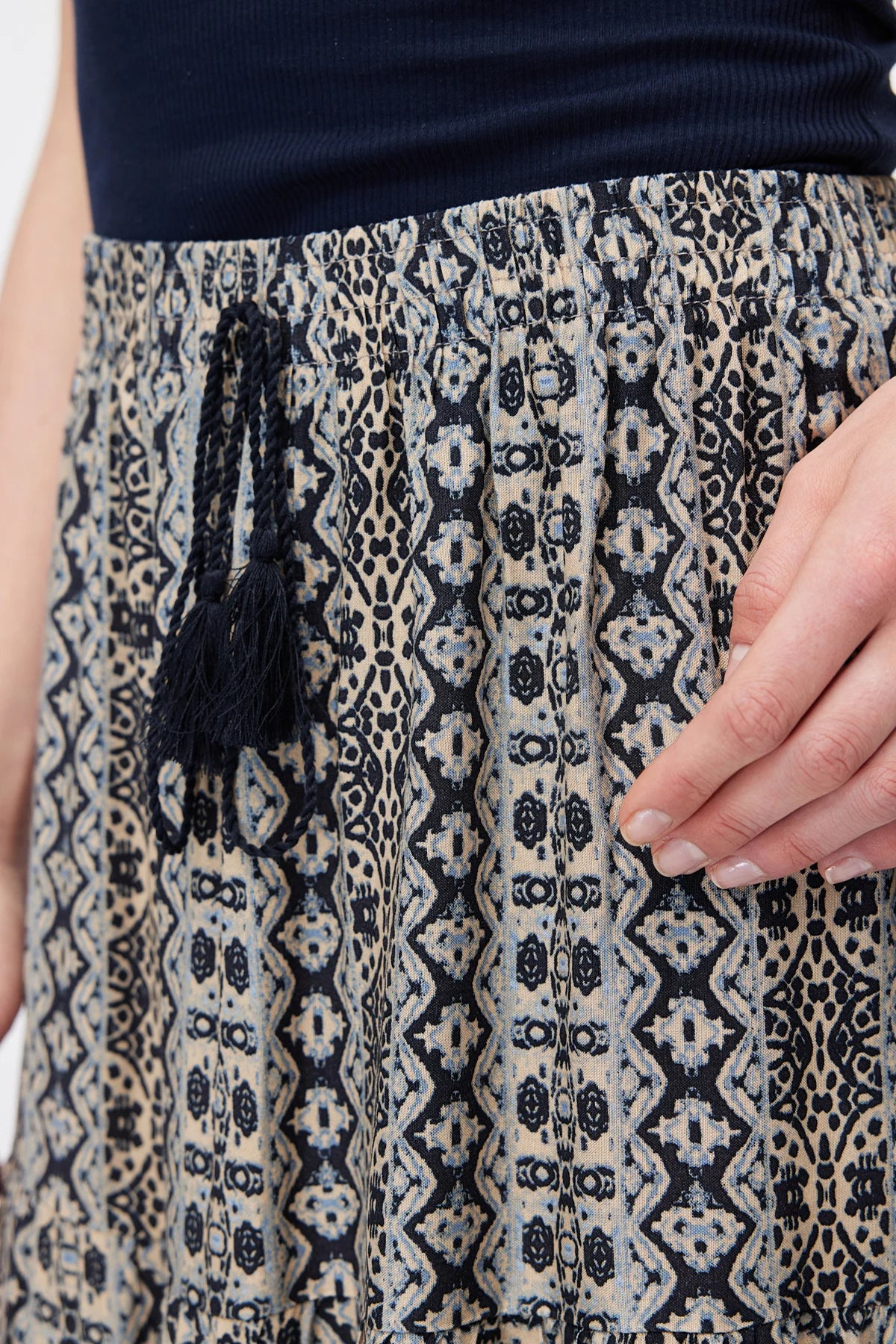 Women's Patterned Skirt with Elastic Waistband