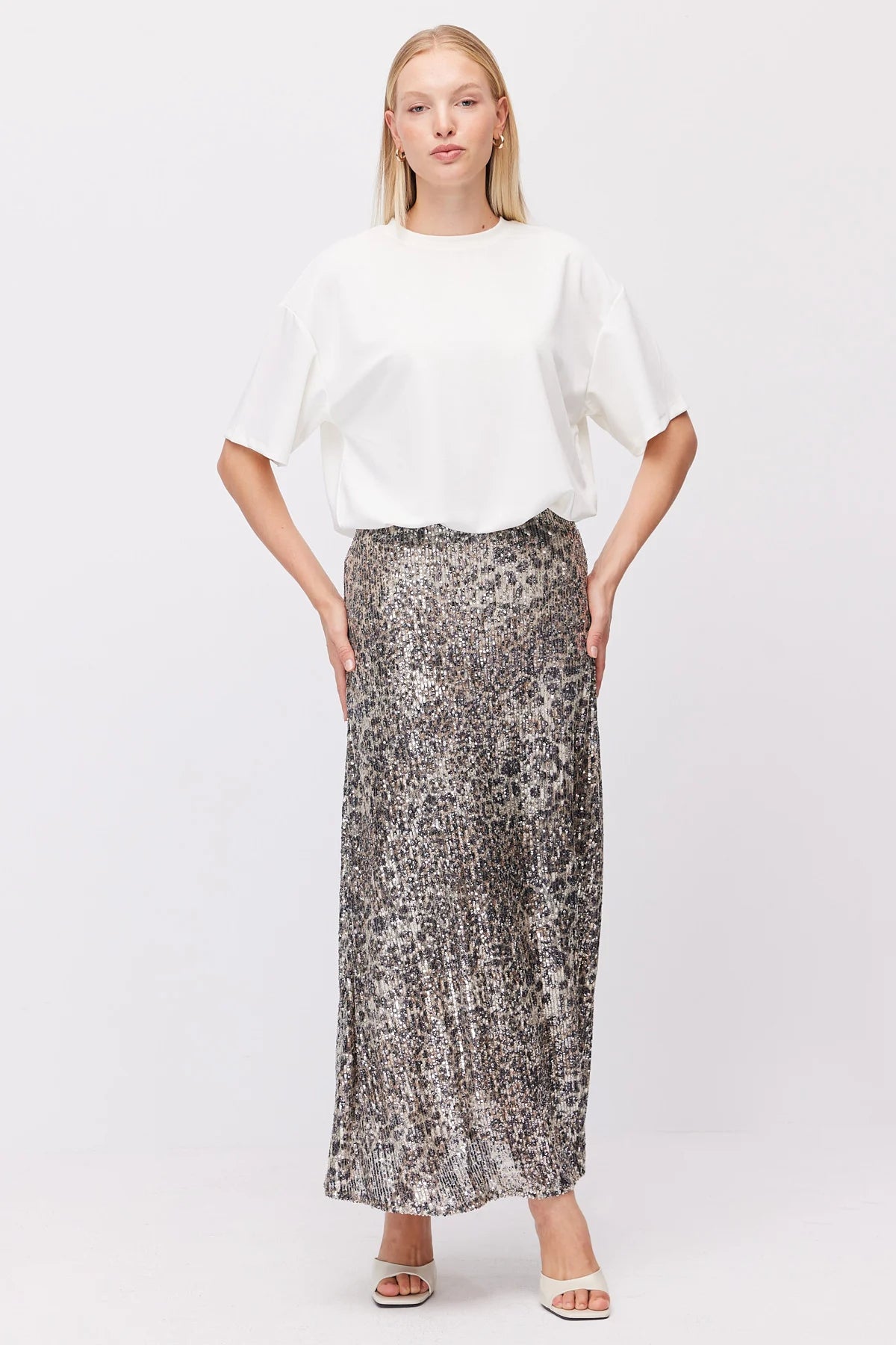 Women's Metallic Look Skirt