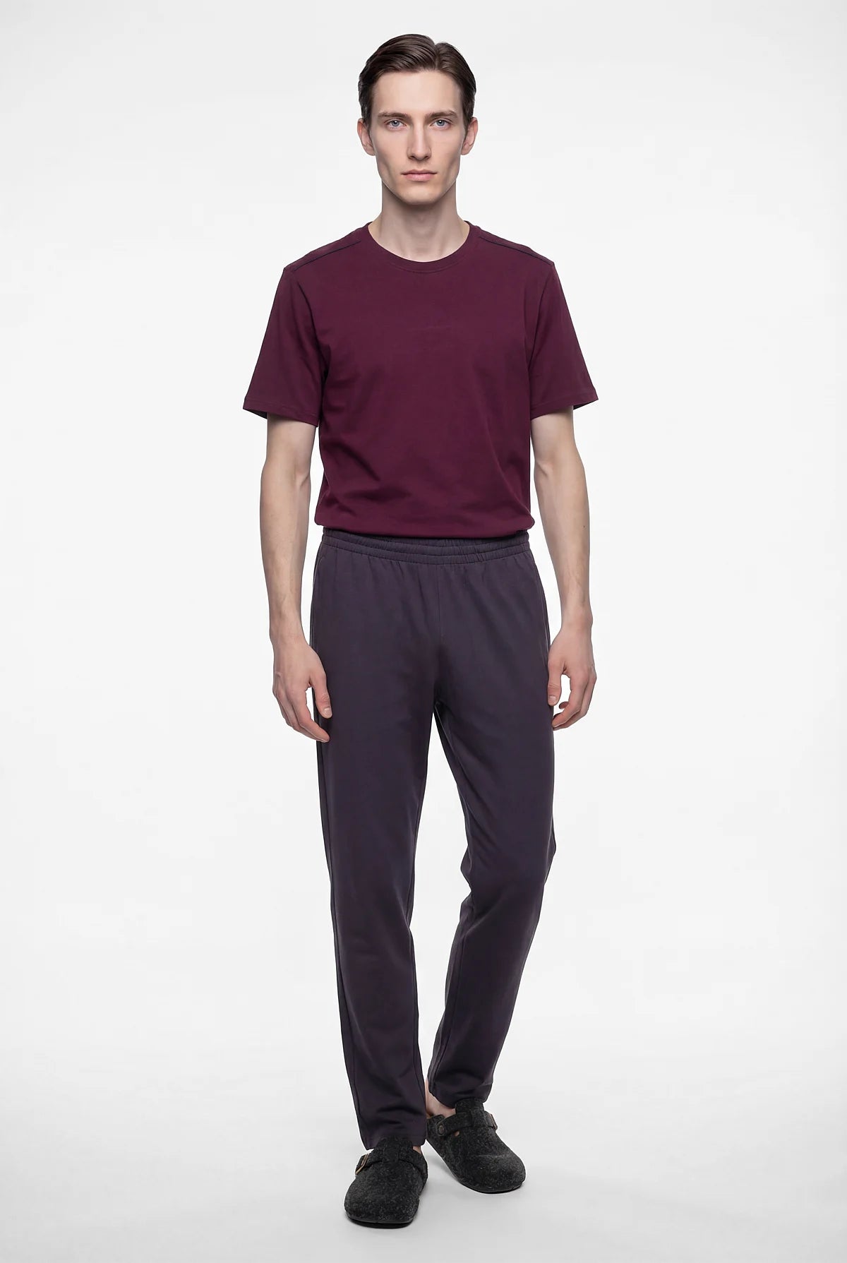 Mans' Short-Sleeved Patterned Pajama Set